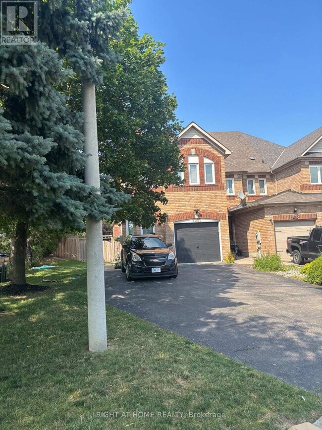 Building Photo - 6985 Dunnview Ct