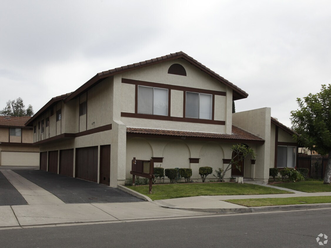 Foto del edificio - 5932 Kingman Ave