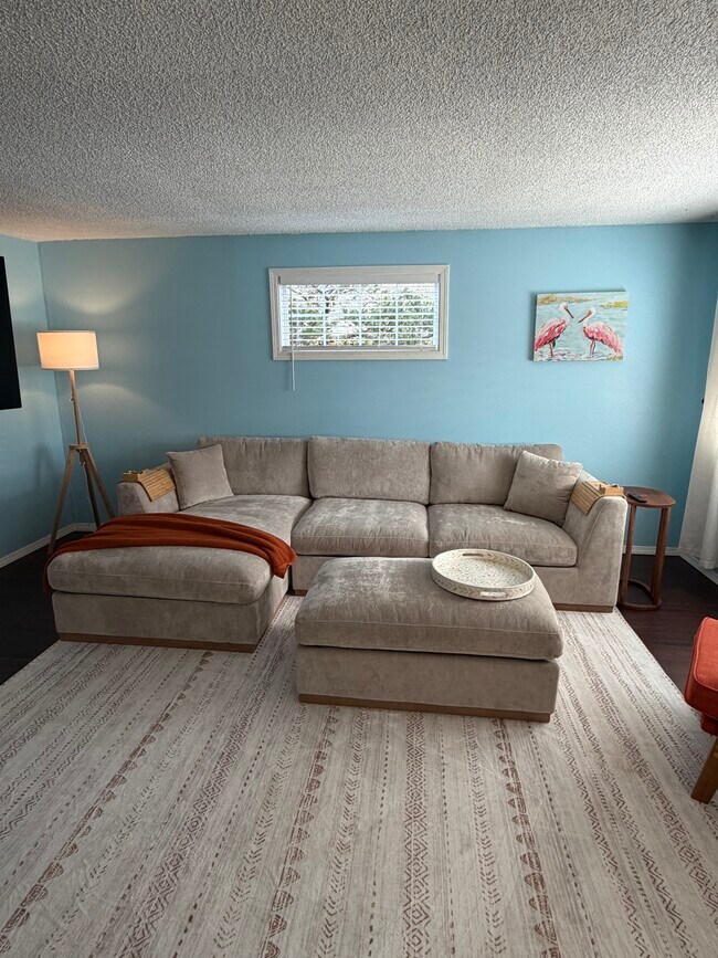 Foto del edificio - 2159 NW Keel Ave