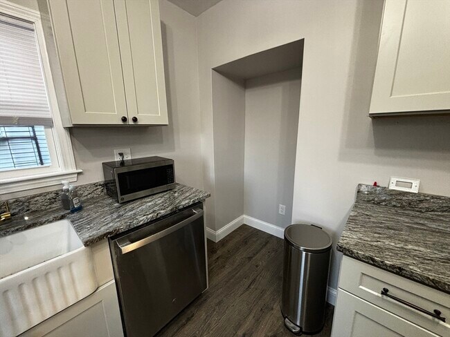 Foto del edificio - 546 Nantasket Ave