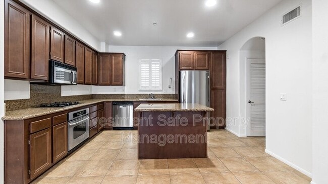 Building Photo - 1661 Brittle Bush Dr