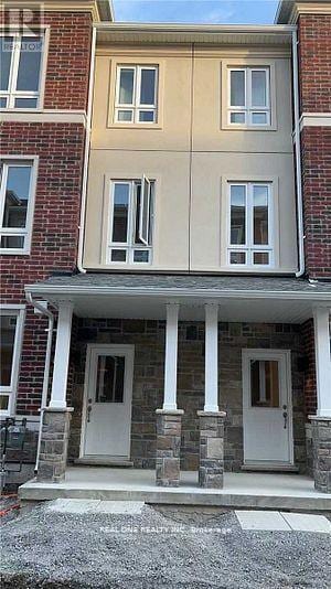 Photo principale - 70 Chicago Ln