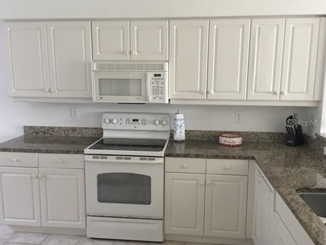 Foto del edificio - 6478 7th Ave Cir W