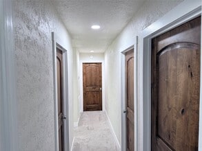 Building Photo - 4012 Chile Dr