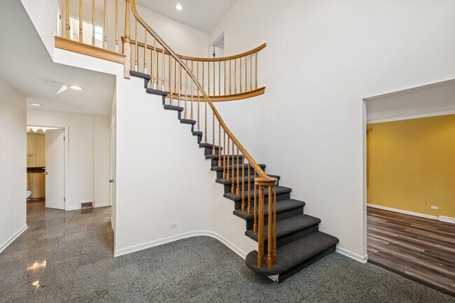 Foto del edificio - 2175 Kipling Ln