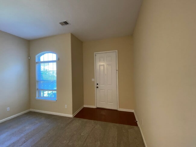 Photo - Gated Community - 3 Bedroom 2 Bathroom Cordova Rental Home