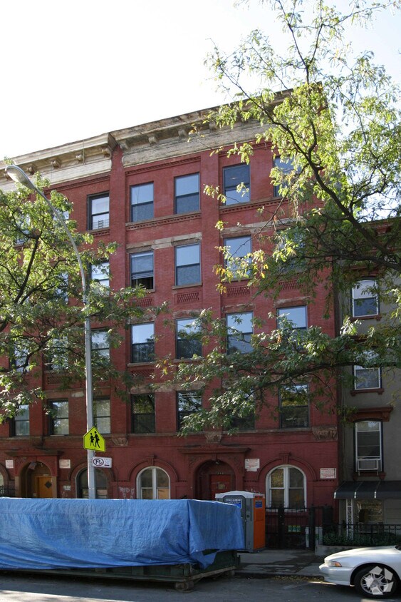 Primary Photo - 346 E 120th St