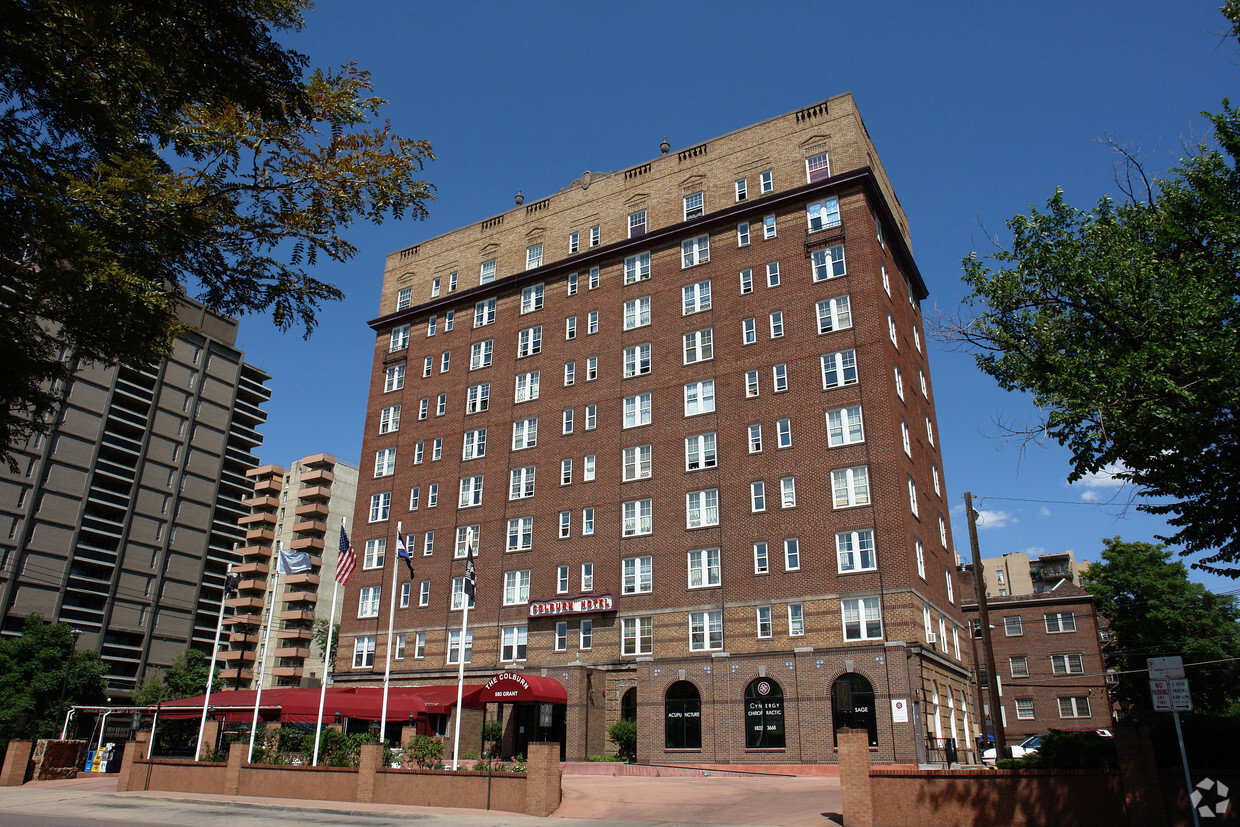 Exterior - Colburn Hotel