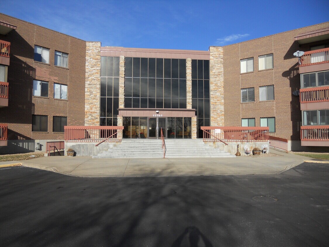 Corbin Manor Entrance - 12565 Sheridan Blvd