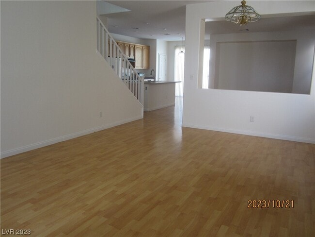 Foto del edificio - 8328 Crown Peak Ave