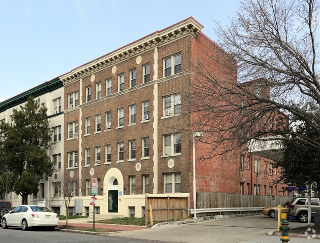 Building Photo - 1811-1815 S St NW