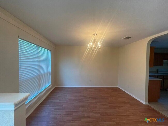 Foto del edificio - 4908 Donegal Bay Ct