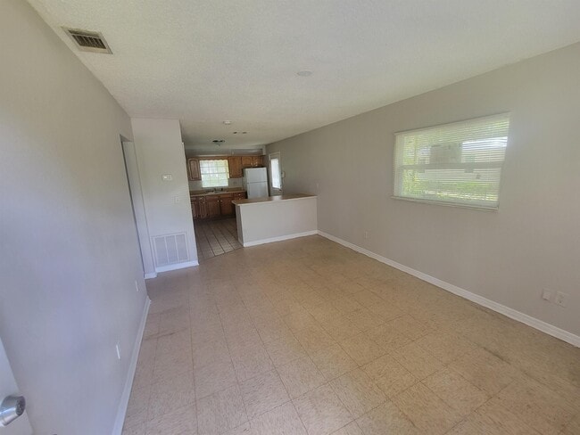 Foto del edificio - 37851 Crystal Way