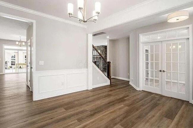 Building Photo - 8739 Cedar Brook St
