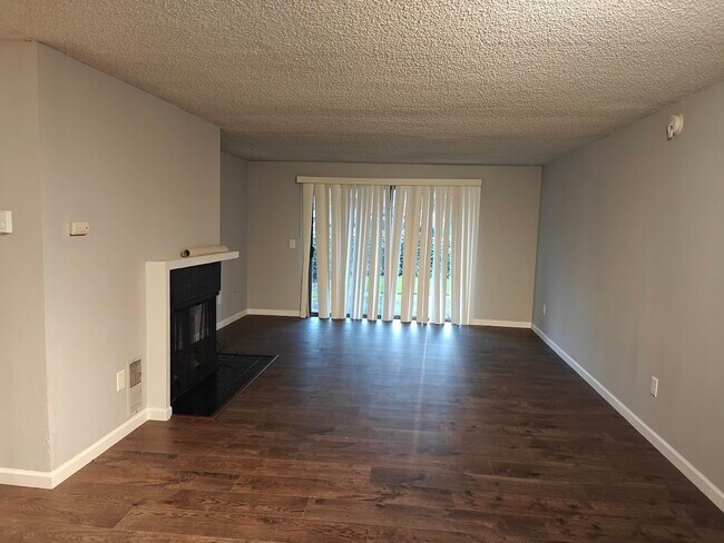 Foto del edificio - 611 SW 5th Ct