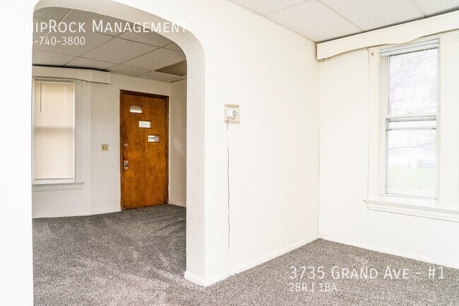 Building Photo - 3735 Grand Ave