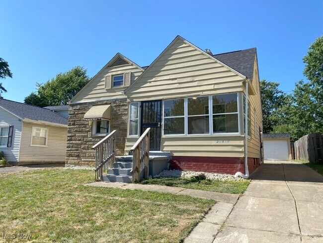 Foto del edificio - 21417 Gardenview Dr