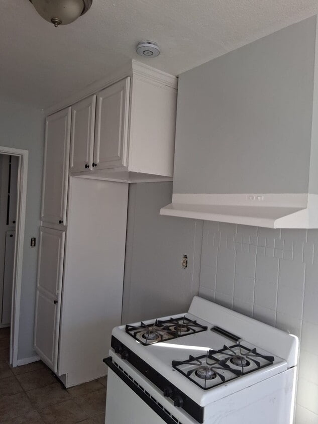 Foto del edificio - 245 W 83rd St