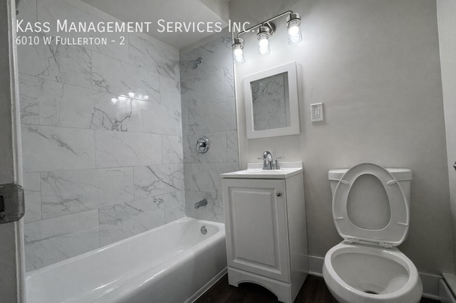 Building Photo - 6010 W Fullerton Ave