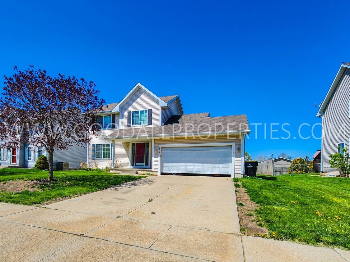 550 SE Westgate Dr, Waukee, IA 50263 House Rental in Waukee, IA