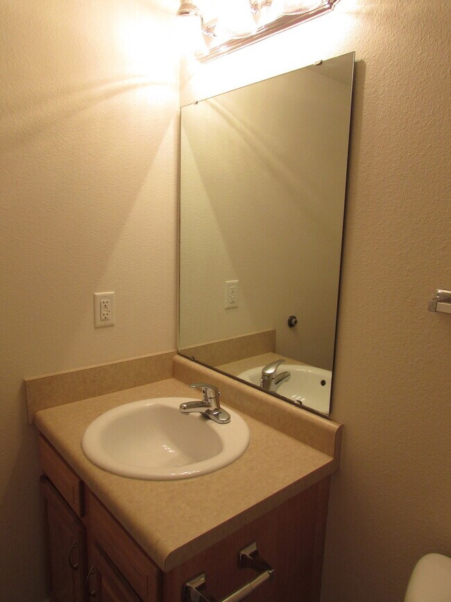 Building Photo - 6179-MF1-E1