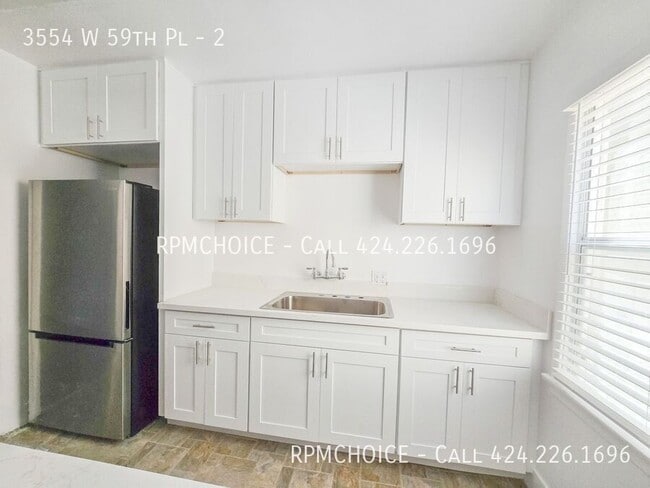 Building Photo - 3554 W 59th Pl