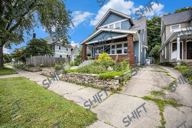 Building Photo - 1714 Lafayette Ave NE