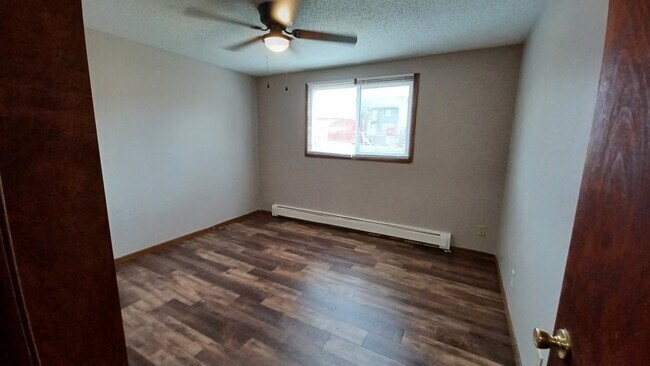 Foto del edificio - 940 Eisenhower Rd