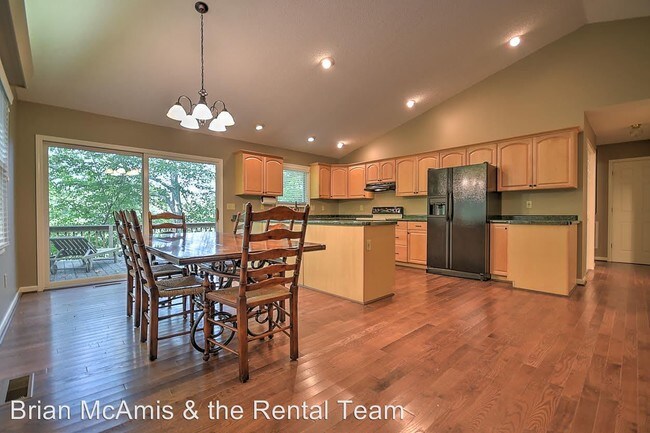 Building Photo - 305 Allison Cove Trl