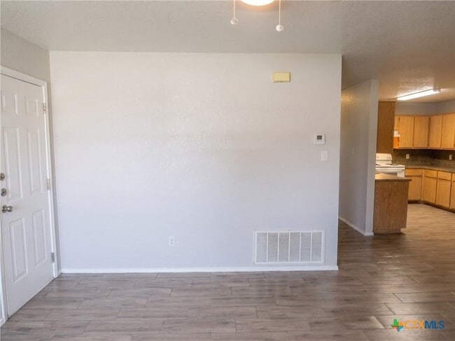 Building Photo - 2704 Edgefield St