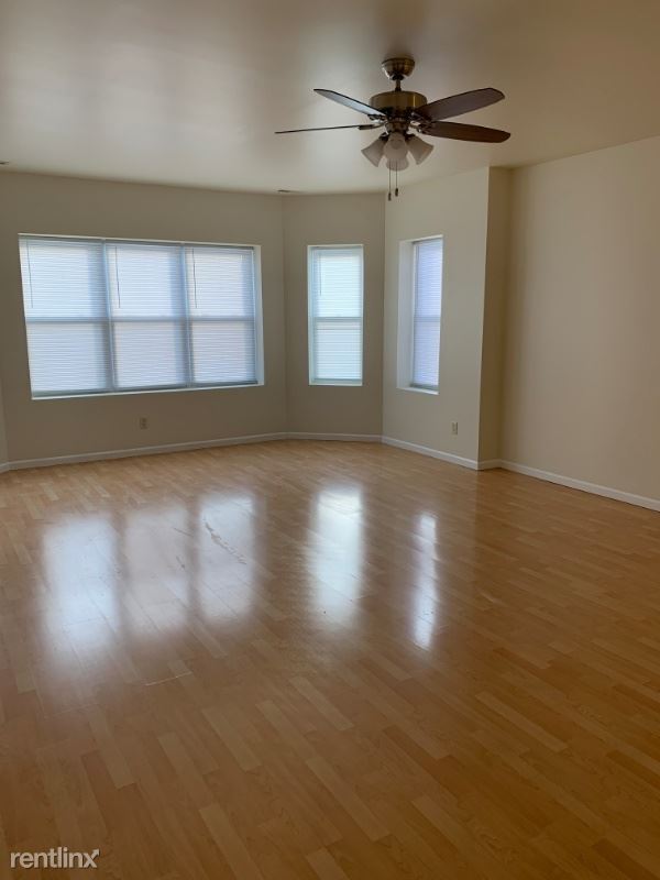 Building Photo - 4 br, 1 bath Apartment - 6508 S Morgan St