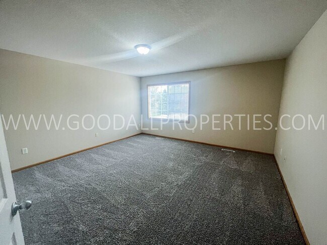Foto del edificio - Wonderful 2 Bedroom, 2 Bath Townhome in No...