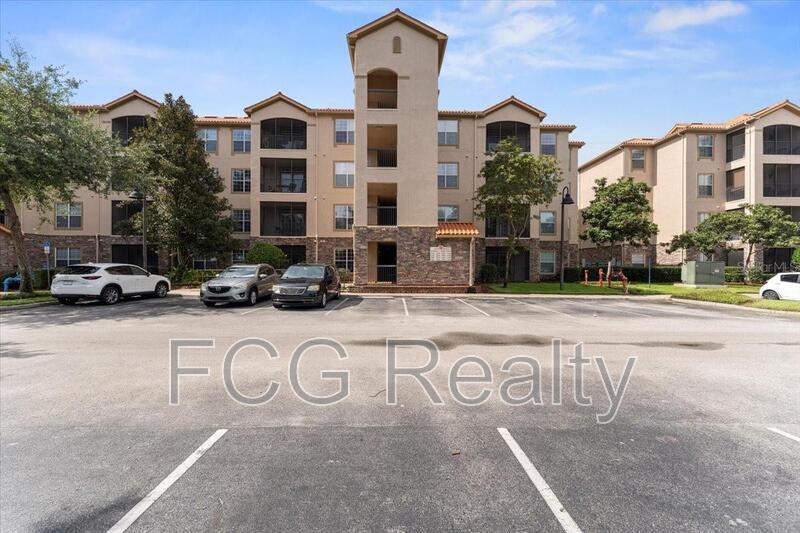 Primary Photo - 1370 Tuscana Ln
