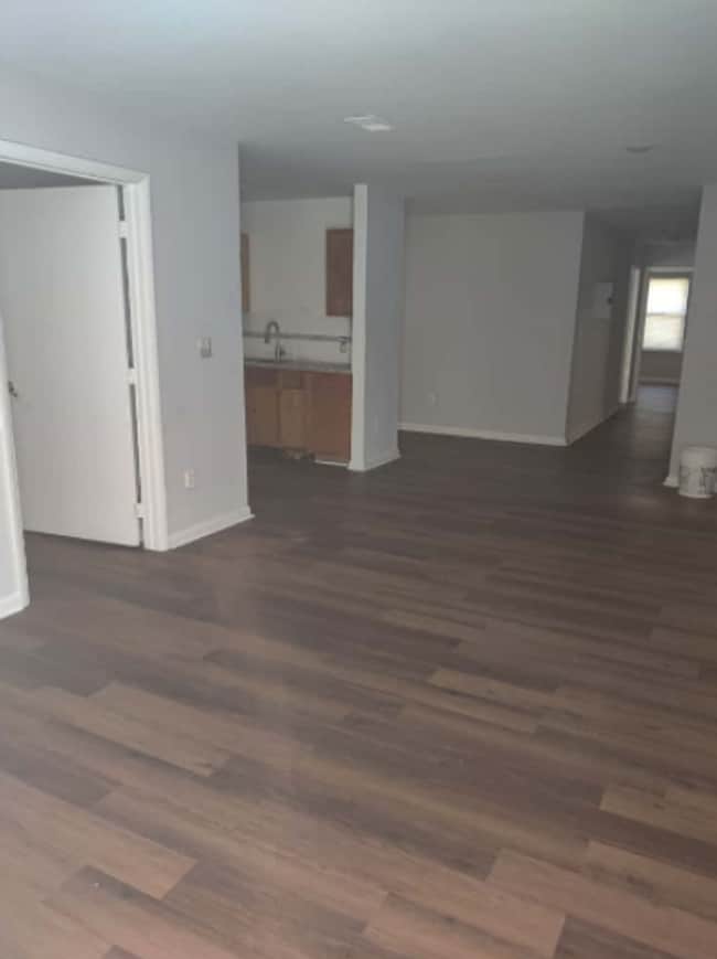 Building Photo - 891 N 41st St