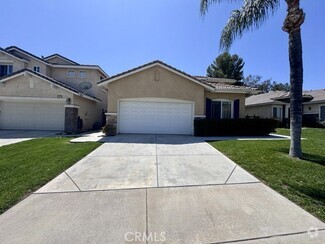 Building Photo - 33021 Adelante St