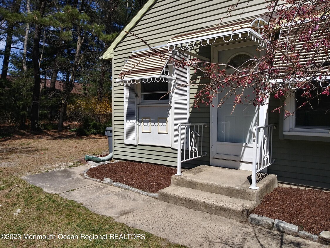 3D Ardmore St, Manchester Township, NJ 08759 House Rental in