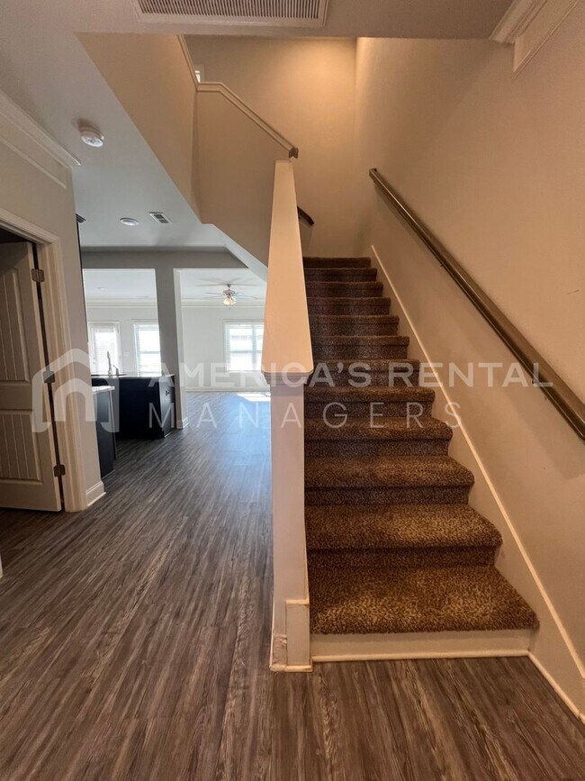 Building Photo - DEPOSIT PENDING! Home for Rent in Huntsvil...