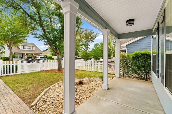 Building Photo - 486 Fanny Ann Way