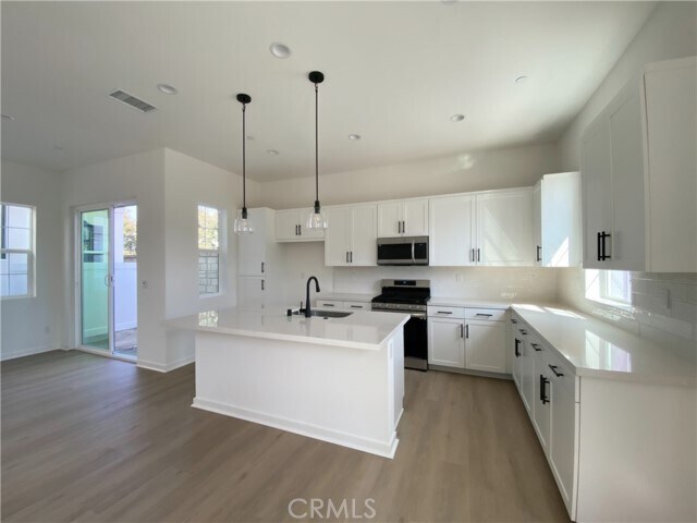 Building Photo - 4522 S Grant Pso