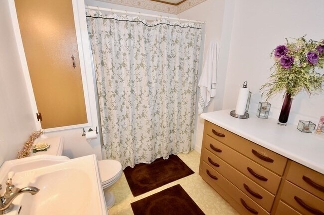 Building Photo - 58 S East St