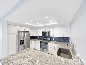 Building Photo - 10246 Norma Gardens Dr