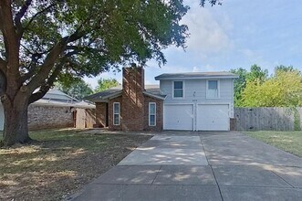 Building Photo - 202 Colony Dr