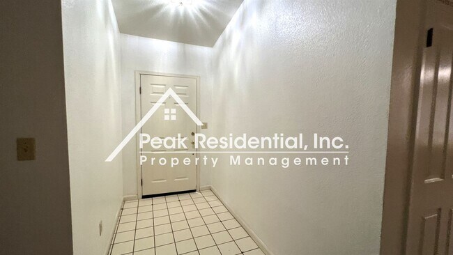 Building Photo - 3 br, 2 bath House - 7927 Parmis Ct