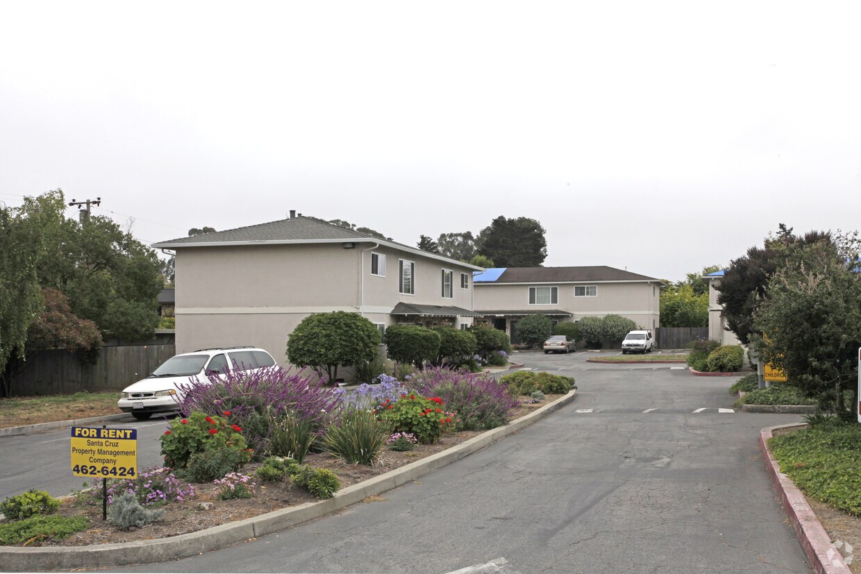 2232 - 2248 Capitola Road - 2232-2248 Capitola Rd