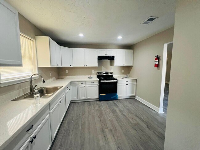 Photo - 12210 Riva Ridge Ln House