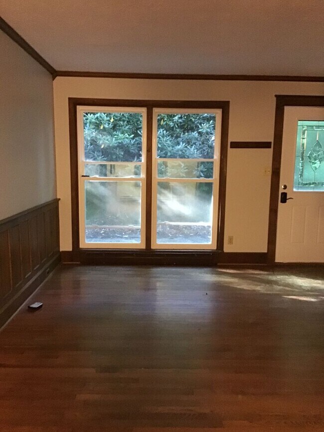 Foto del edificio - Spacious Mountain Home With Finished Basement & Great Location!