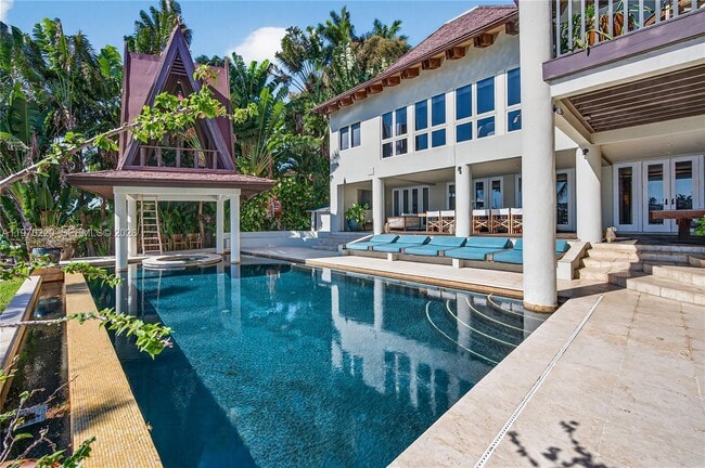 Building Photo - 14 W San Marino Dr