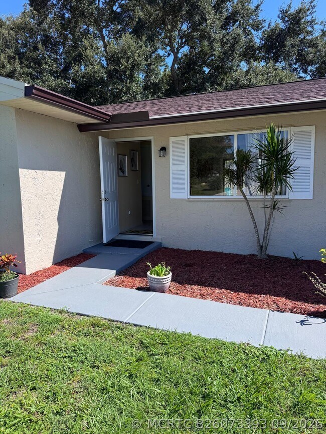 Foto del edificio - 2386 SE Longhorn Ave
