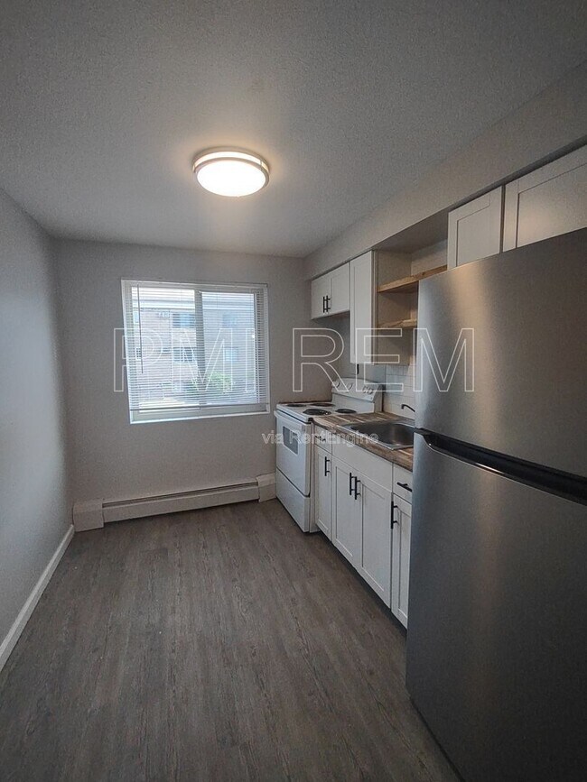 Building Photo - 14403 Triskett Rd