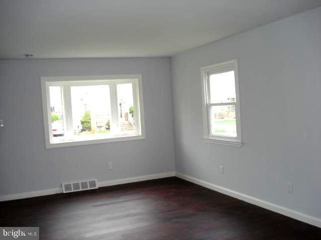 Foto del edificio - 266 Mercer Ave